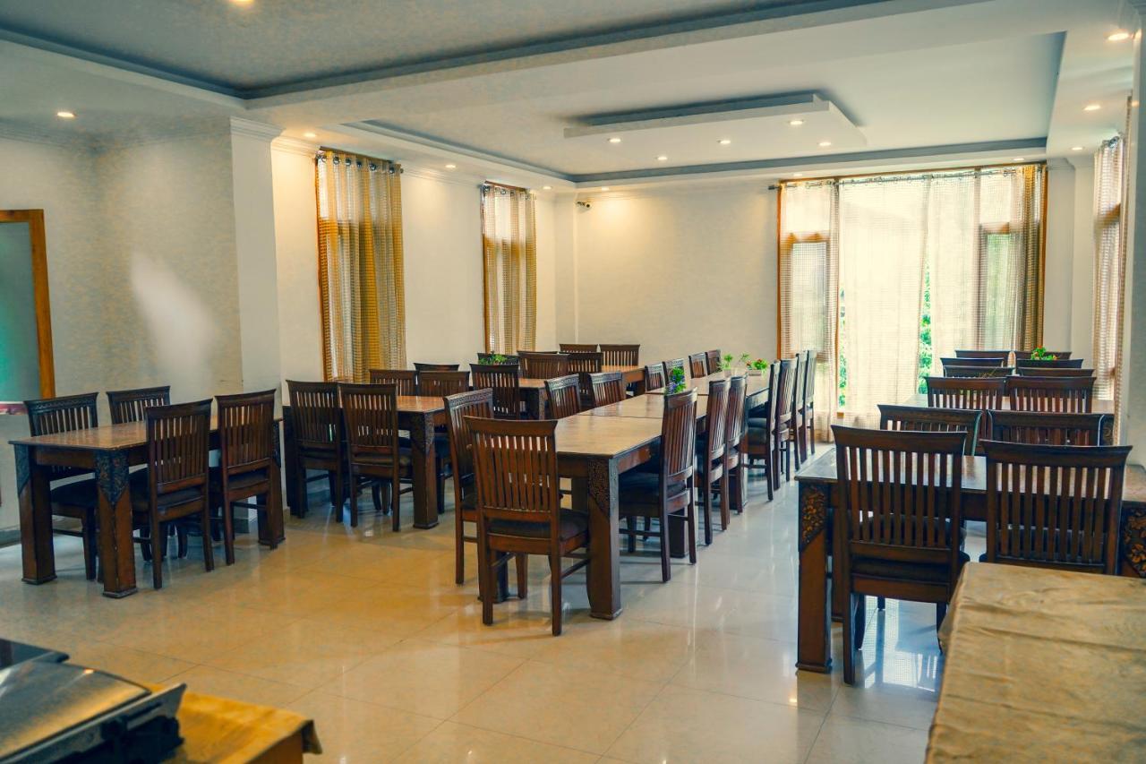 Hotel Akash Regency مايالي المظهر الخارجي الصورة