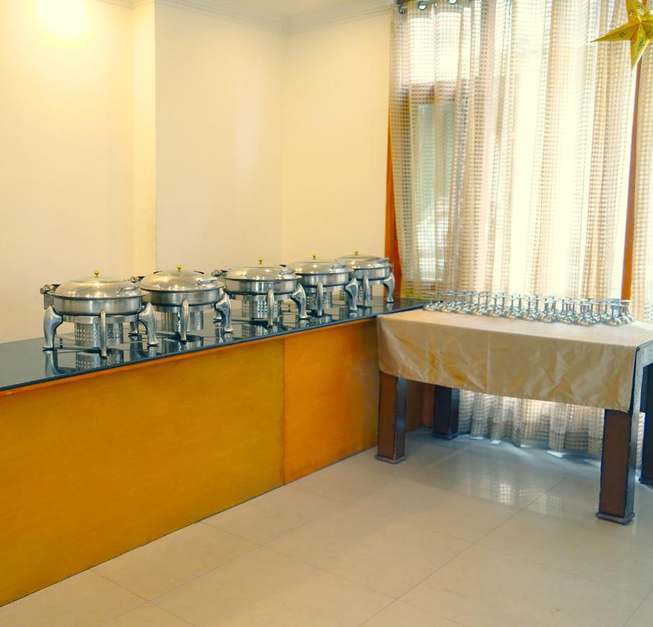 Hotel Akash Regency مايالي المظهر الخارجي الصورة